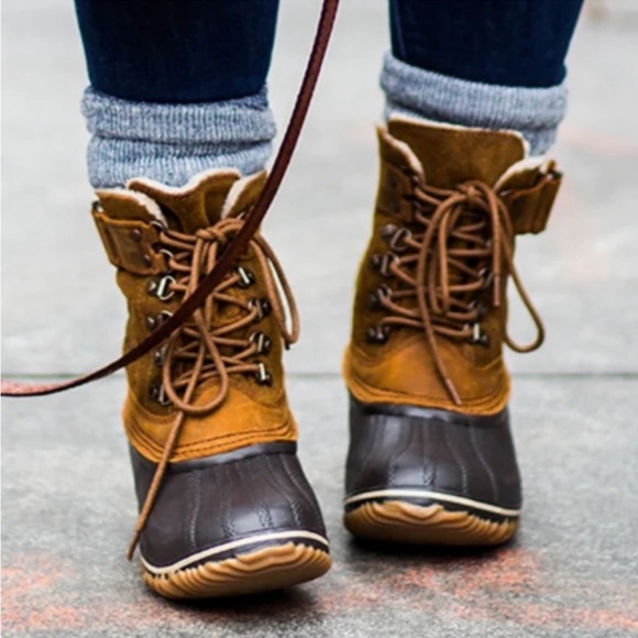 Sorel “Fancy Lace II” Boots, Size 7 - Picture 3 of 9